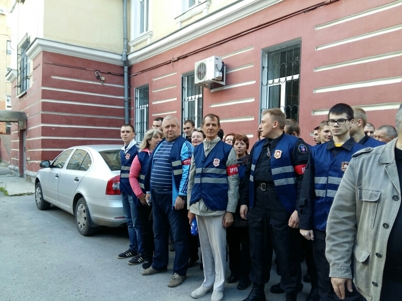 Народные дружинники Советского района участвовали в охране общественного порядка на мероприятии, посвященном Дню России