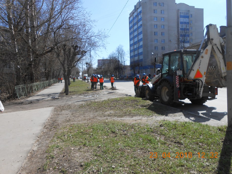 Продолжаются работы по благоустройству Железнодорожного района