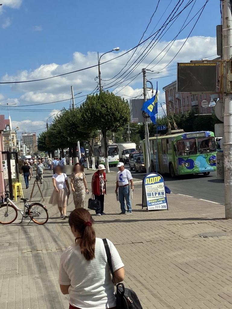 В Железнодорожном районе продолжаются мероприятия по контролю за проведением публичных мероприятий (пикетов)