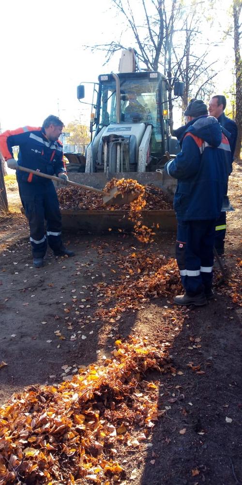 В Октябрьском районе проводятся работы по благоустройству дворовых территорий