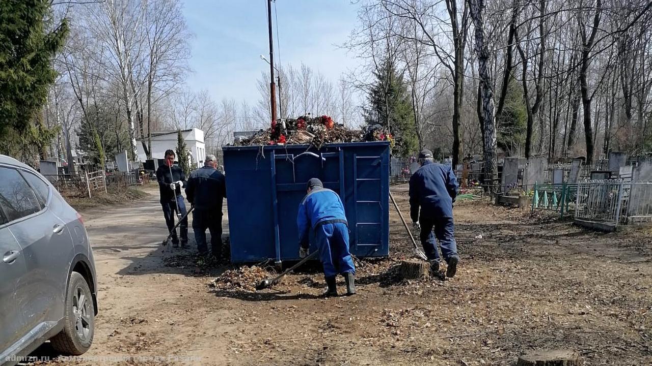 Рязанские мемориальные комплексы и кладбища приводят в порядок после зимы