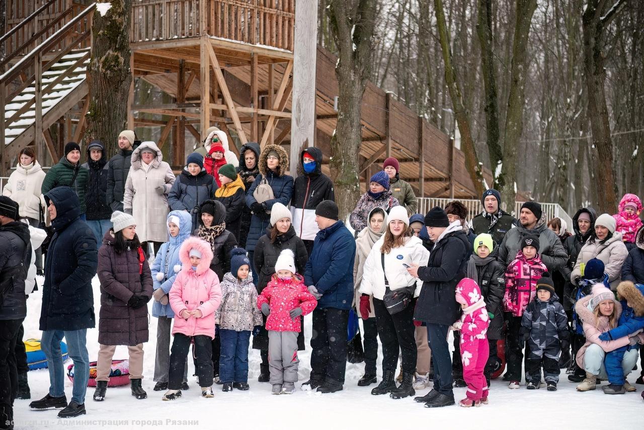 В Лесопарке прошли масленичные гуляния