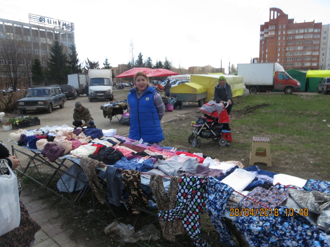 Префектурой Московского района проведены мероприятия по обследованию ярмарки выходного дня на пл. Новаторов 28.04.2018