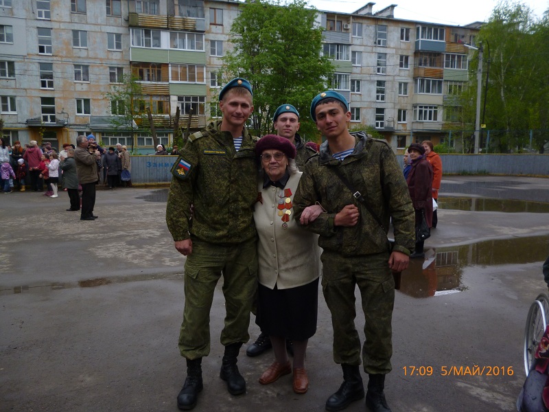 В Советском районе продолжается чествование ветеранов Великой Отечественной войны