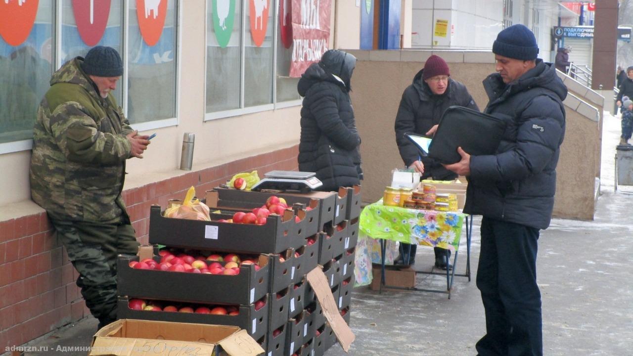 В Рязани продолжаются рейды по пресечению несанкционированной торговли