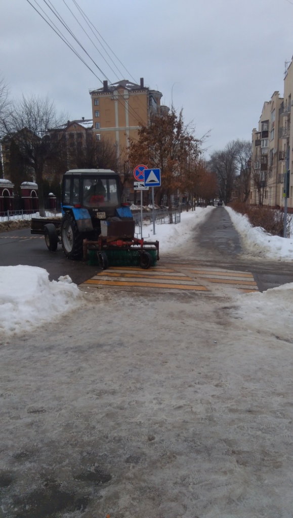 Сотрудниками МКУ "УДТ города Рязани" продолжается контроль за уборкой Советского района 26.02.2021