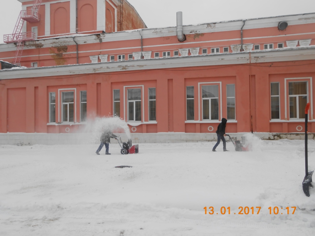 Проводится контроль за зимней уборкой в Советском районе