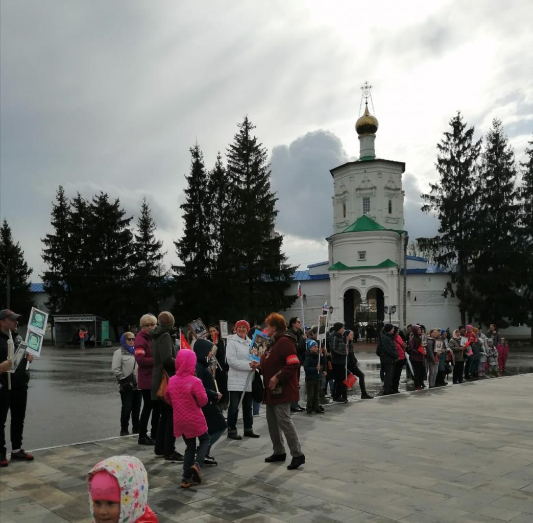 Народные дружинники Советского района оказывали содействие в охране общественного порядка на массовых мероприятиях 13.05.2022