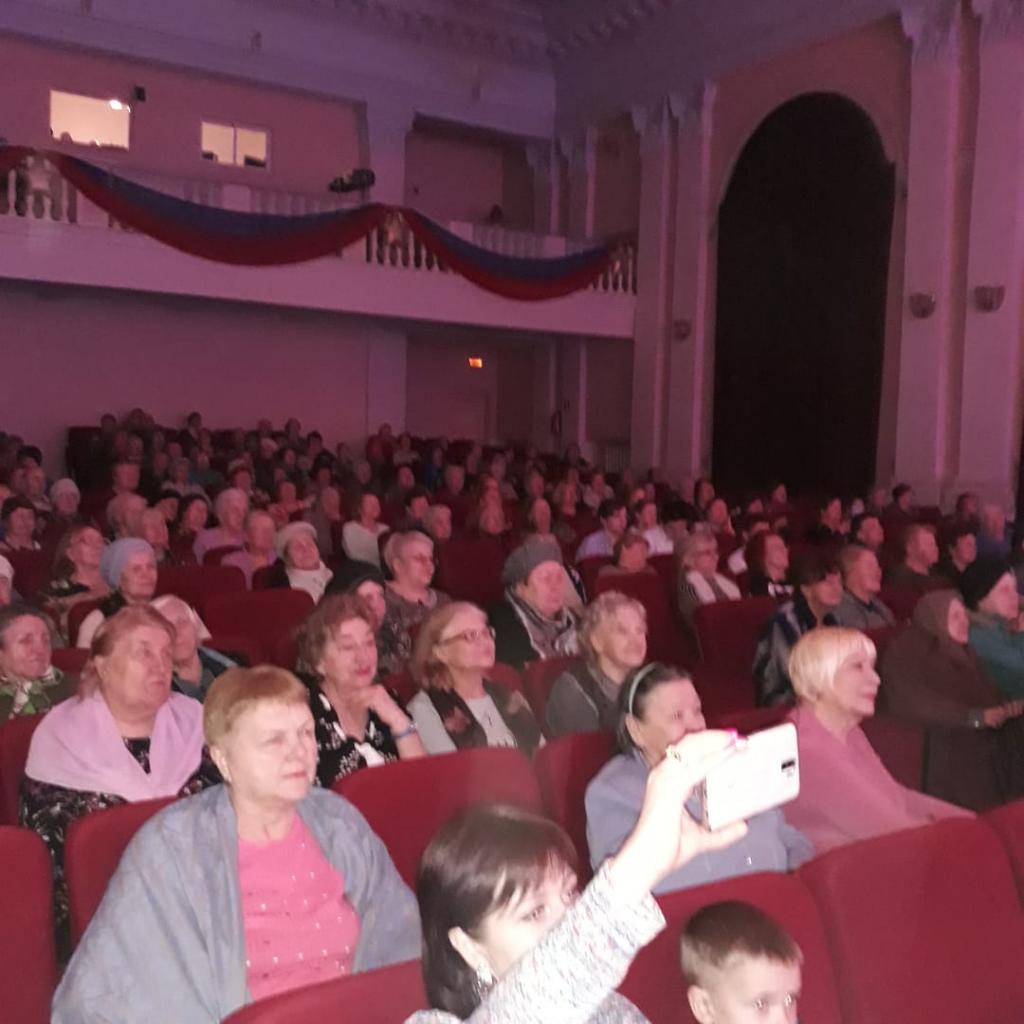 В Советском районе прошло торжественное мероприятие, посвященное Международному женскому Дню