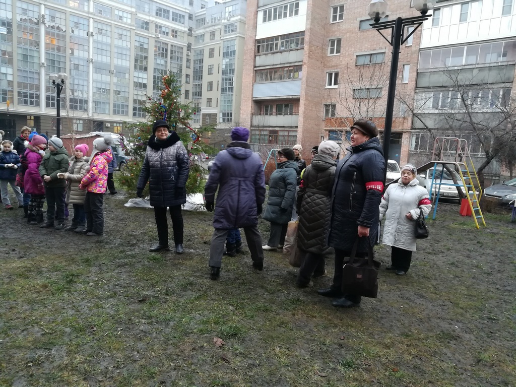 Народные дружинники обеспечивали правопорядок при проведении новогодних праздничных мероприятий